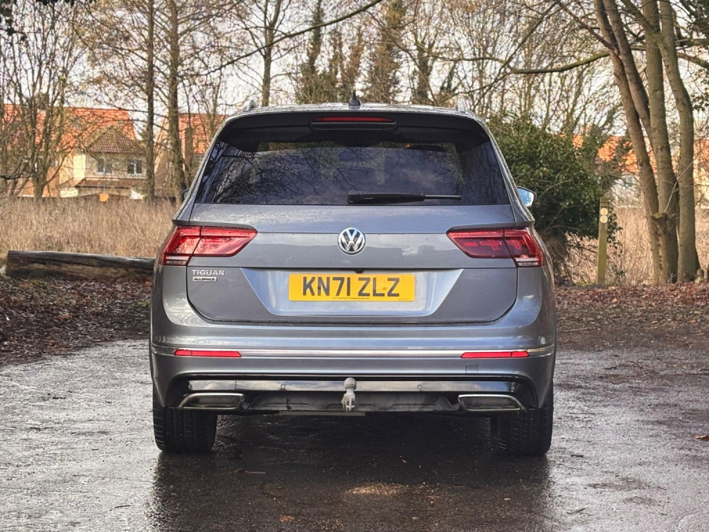VOLKSWAGEN TIGUAN ALLSPACE
