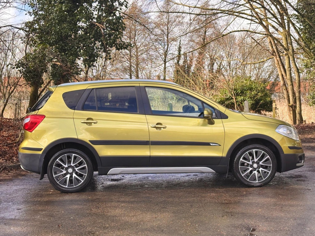 SUZUKI SX4 S-CROSS