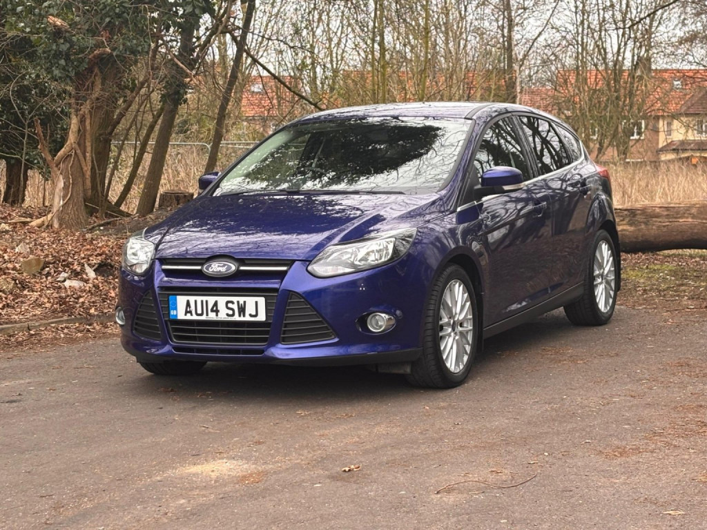 View FORD FOCUS 1.0T EcoBoost Zetec Euro 5 (s/s) 5dr