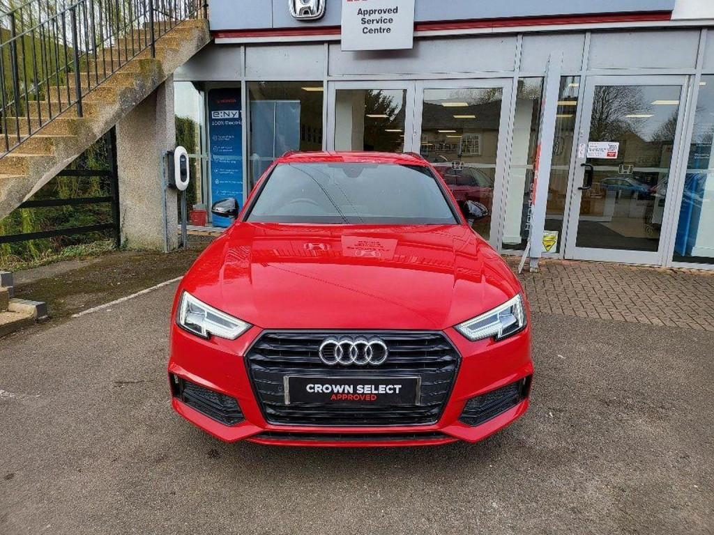 View AUDI A4 AVANT 2.0 TDI Black Edition Euro 6 (s/s) 5dr