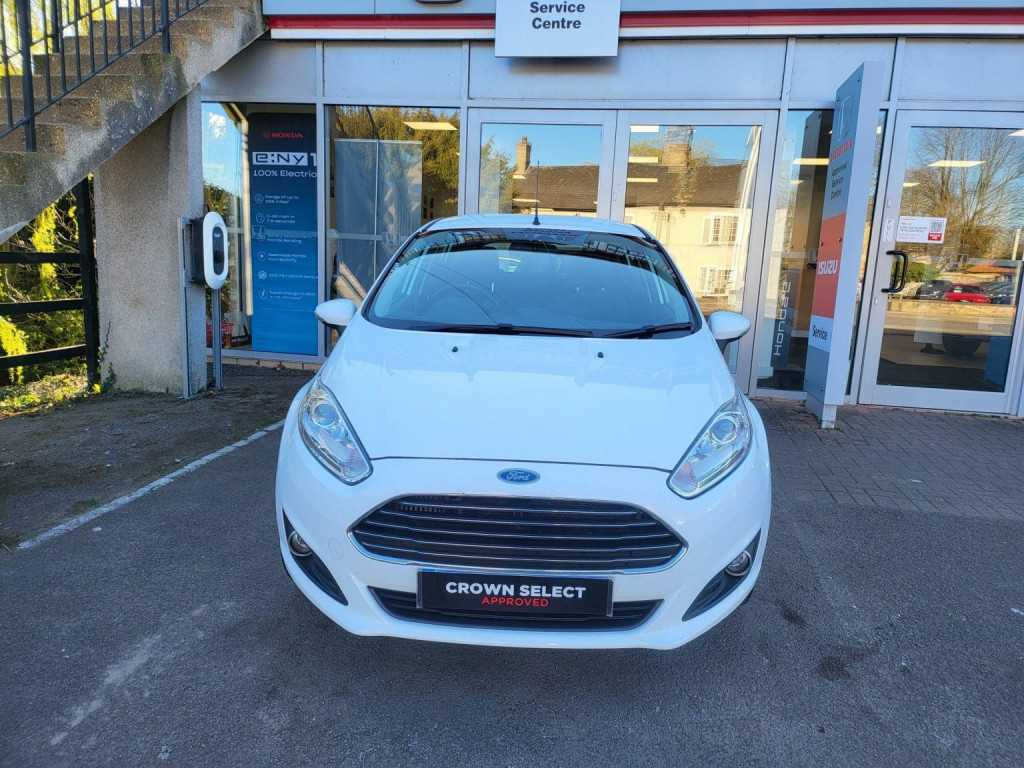 View FORD FIESTA 1.0T EcoBoost Zetec Euro 6 (s/s) 5dr