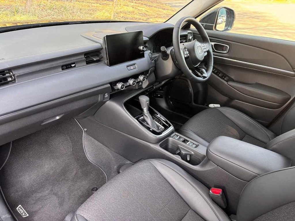 View HONDA HR-V 1.5 h i-MMD Advance CVT Euro 6 (s/s) 5dr