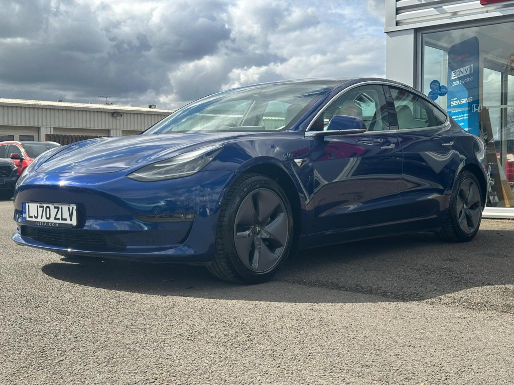 View TESLA MODEL 3 (Dual Motor) Long Range Auto 4WDE 4dr