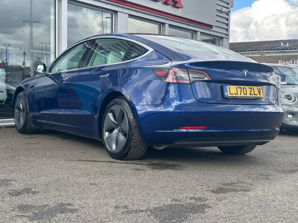 View TESLA MODEL 3 (Dual Motor) Long Range Auto 4WDE 4dr