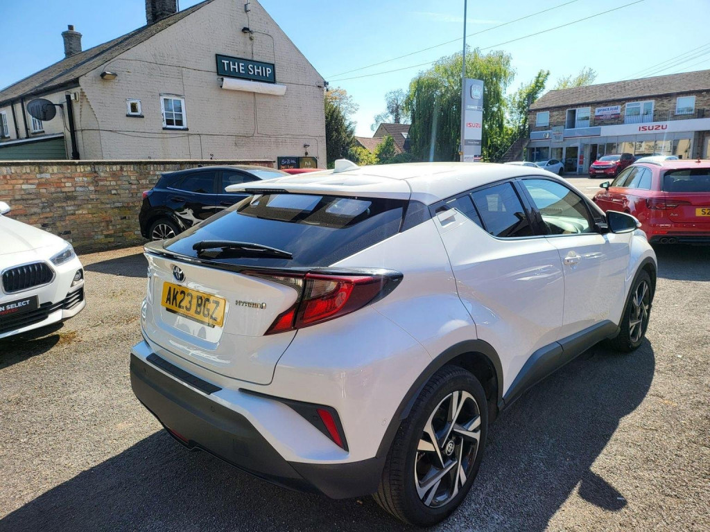 TOYOTA C-HR