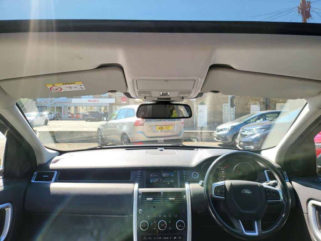 LAND ROVER DISCOVERY SPORT