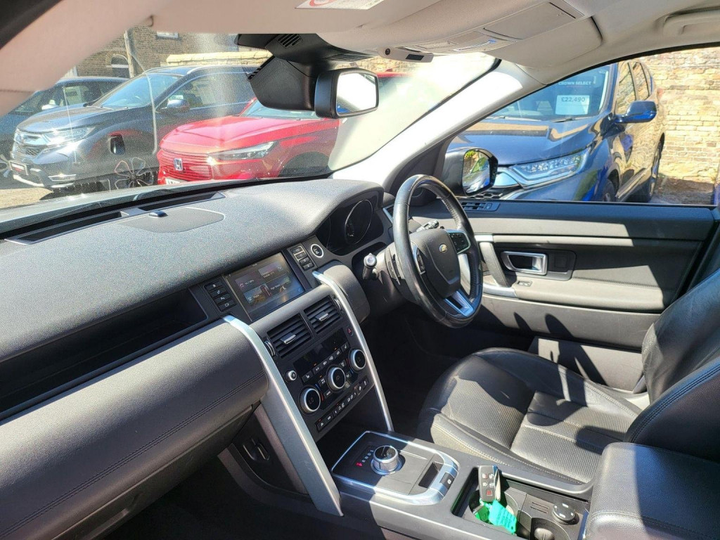 LAND ROVER DISCOVERY SPORT