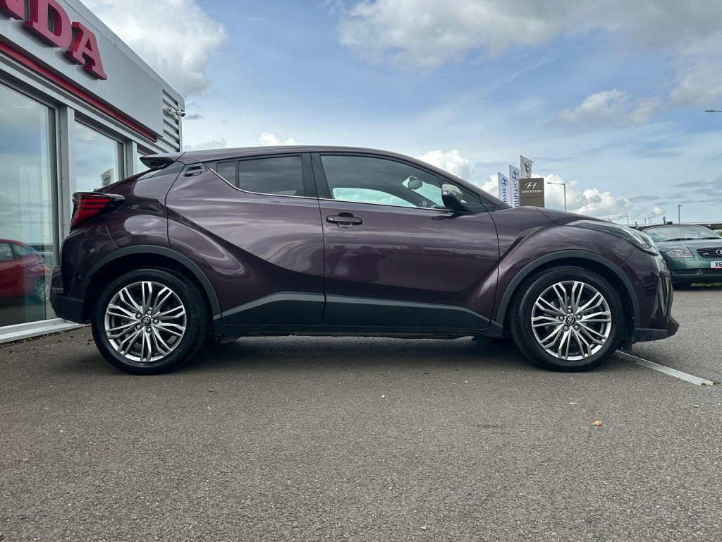 TOYOTA C-HR
