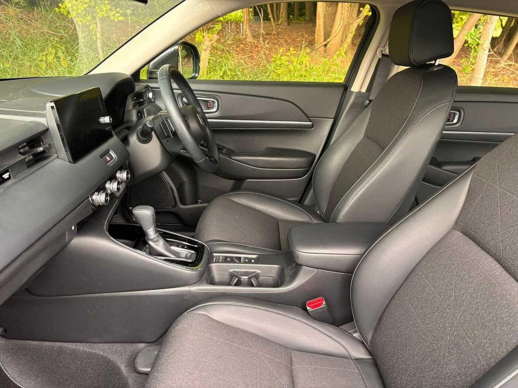 View HONDA HR-V 1.5 h i-MMD Advance CVT Euro 6 (s/s) 5dr