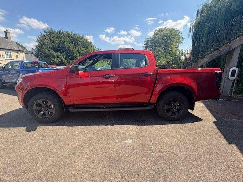 View ISUZU D-MAX 1.9 TD V-Cross Auto 4WD Euro 6 (s/s) 4dr