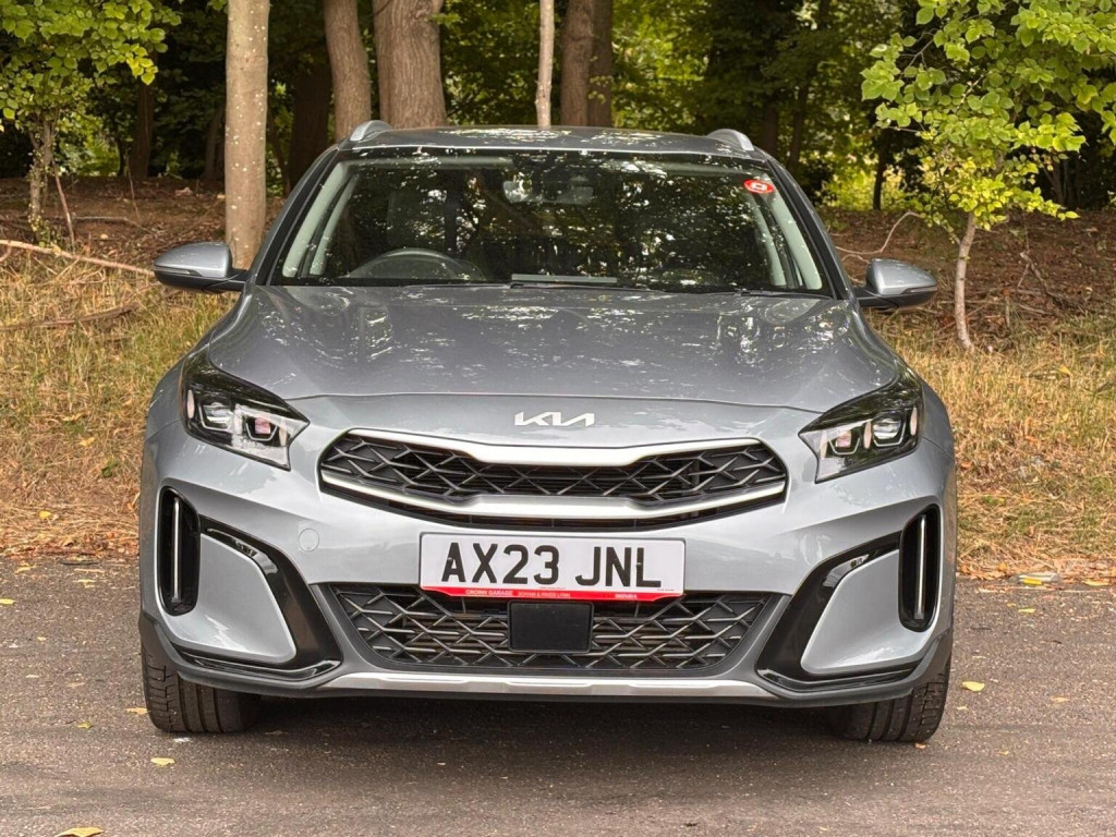 View KIA XCEED 1.5 T-GDi 3 Euro 6 (s/s) 5dr