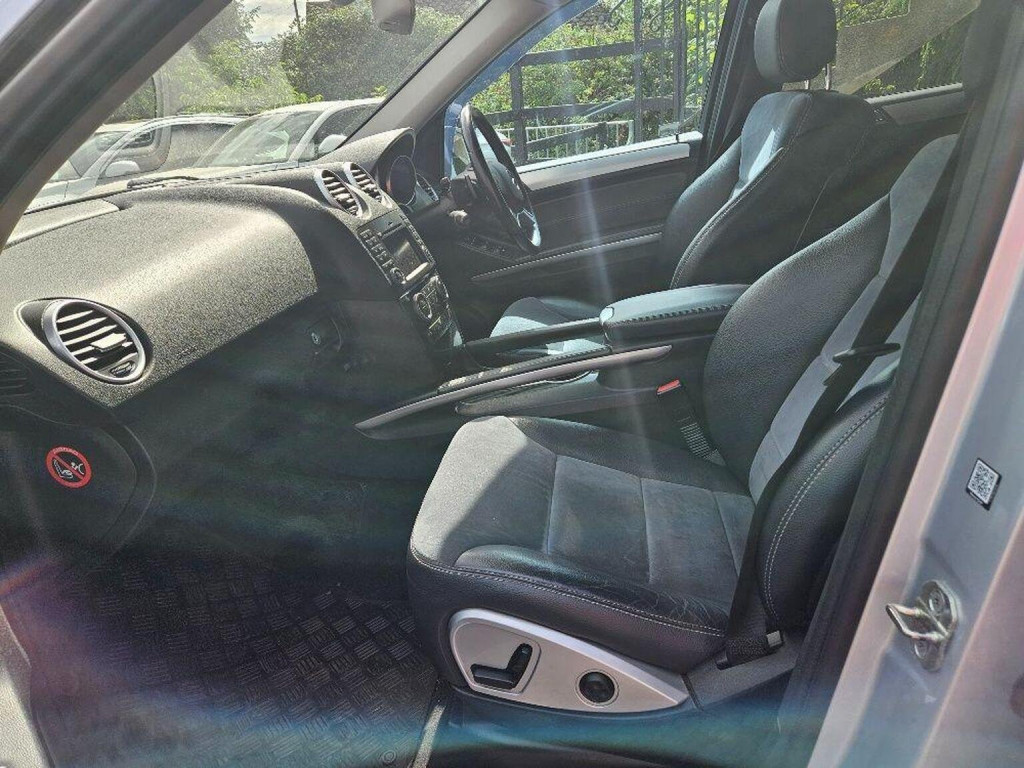 MERCEDES-BENZ M CLASS