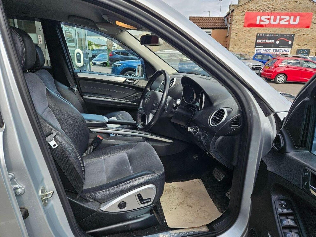 MERCEDES-BENZ M CLASS