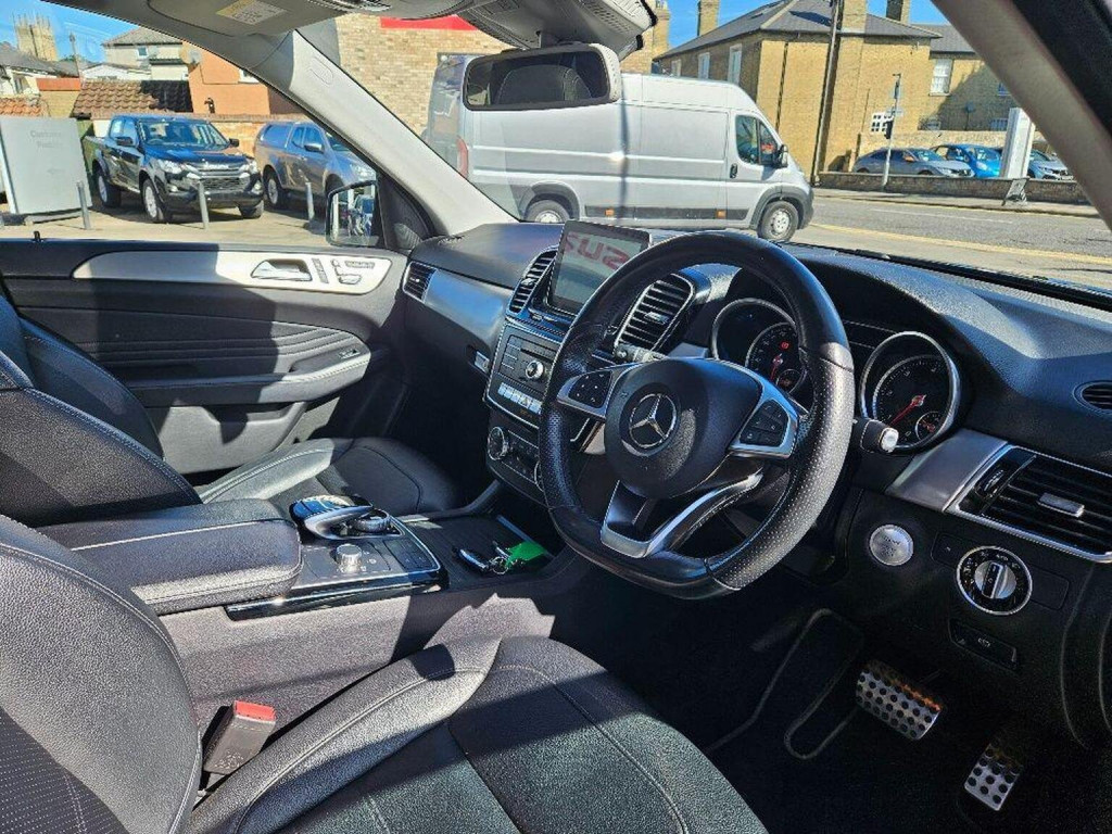 MERCEDES-BENZ GLE CLASS