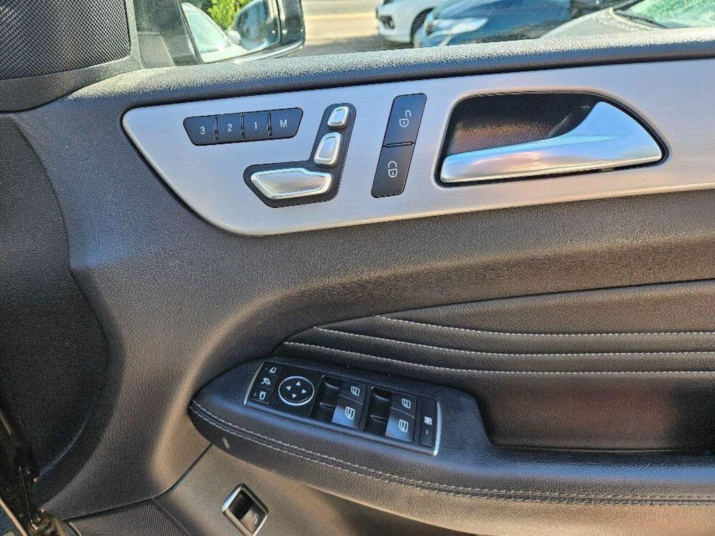 MERCEDES-BENZ GLE CLASS