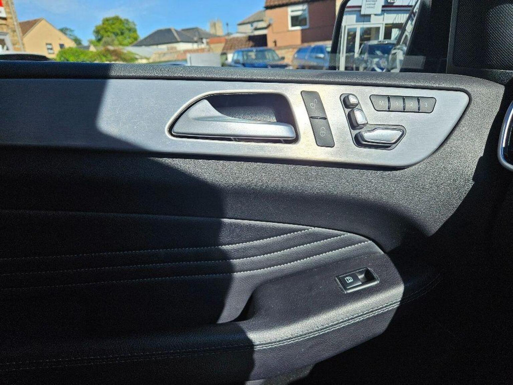 MERCEDES-BENZ GLE CLASS