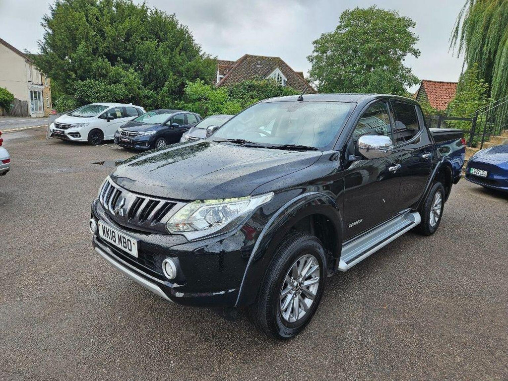 View MITSUBISHI L200 2.4 DI-D DC Warrior 4WD Euro 6 4dr