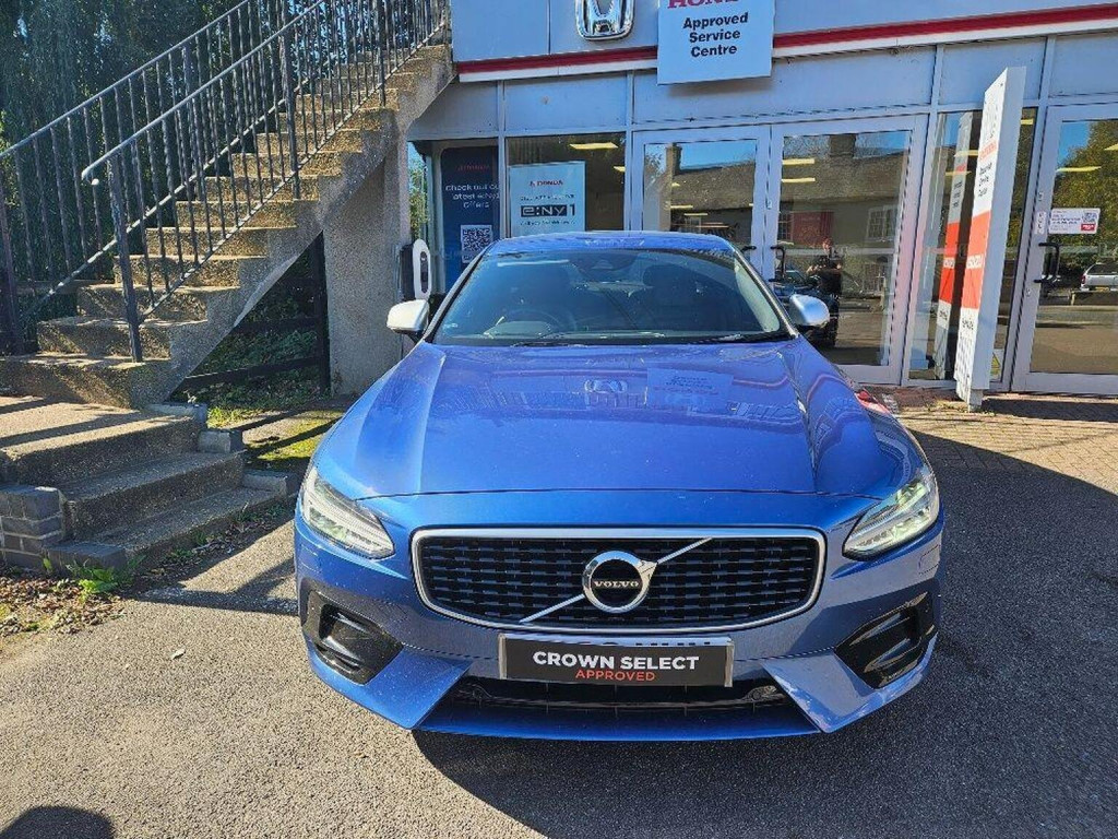 View VOLVO S90 2.0 T4 GPF R-Design Pro Auto Euro 6 (s/s) 4dr