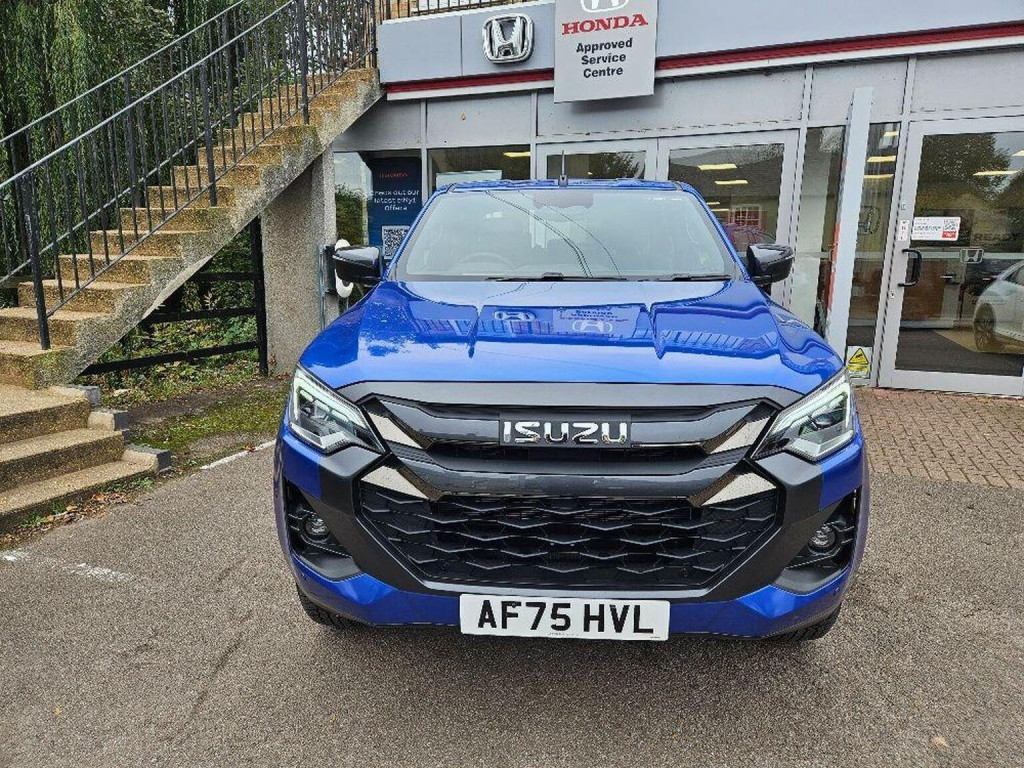 View ISUZU D-MAX 1.9 TD V-Cross Auto 4WD Euro 6 (s/s) 4dr