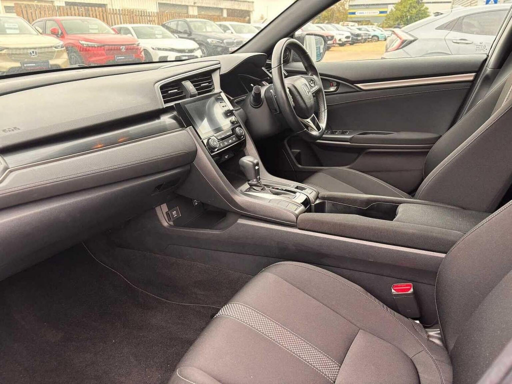 View HONDA CIVIC 1.5 VTEC Turbo Sport CVT Euro 6 (s/s) 5dr