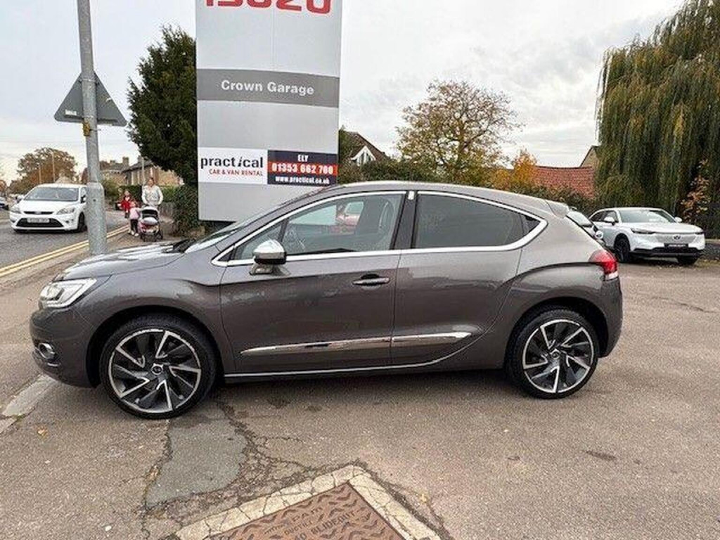 DS AUTOMOBILES DS 4