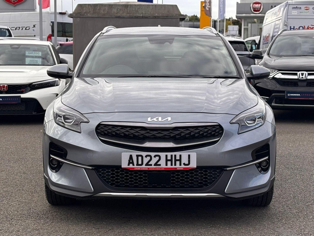 View KIA XCEED 1.6 GDi 8.9kWh 3 DCT Euro 6 (s/s) 5dr
