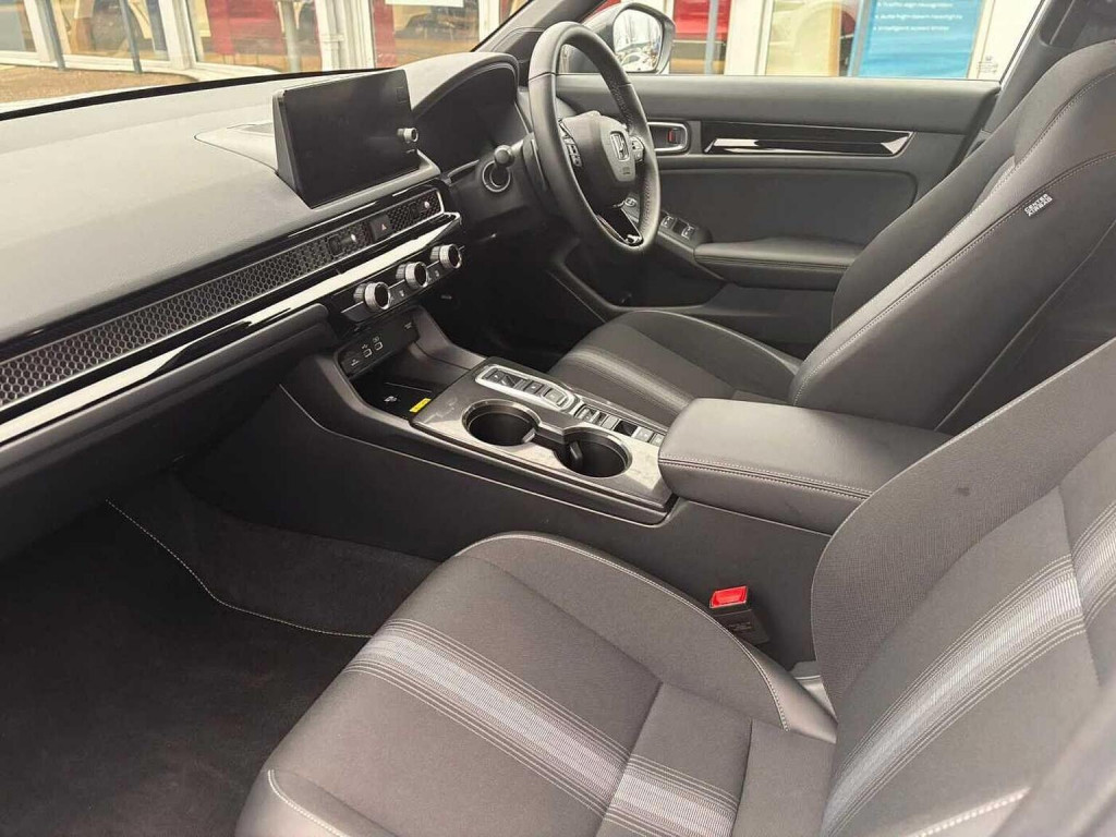 View HONDA CIVIC 2.0 h i-MMD Sport eCVT Euro 6 (s/s) 5dr