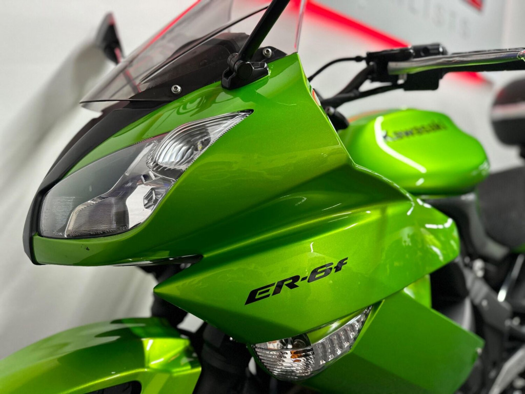 KAWASAKI ER-6F