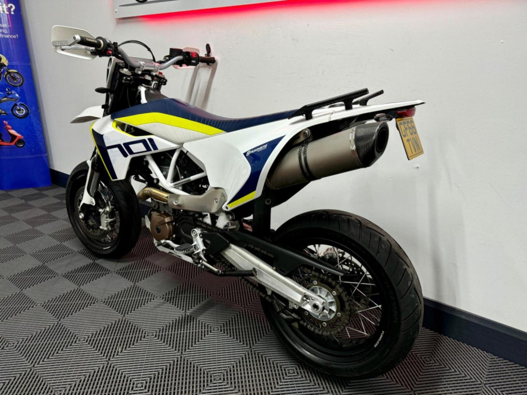 HUSQVARNA 701