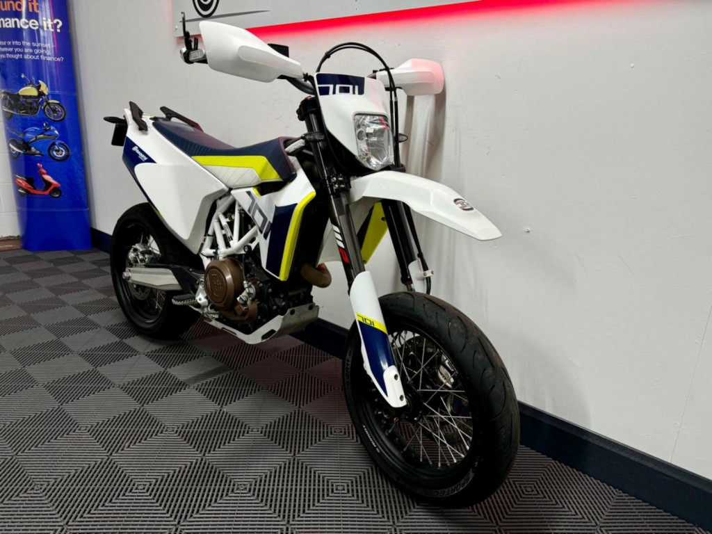 HUSQVARNA 701