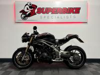 TRIUMPH SPEED TRIPLE 1050