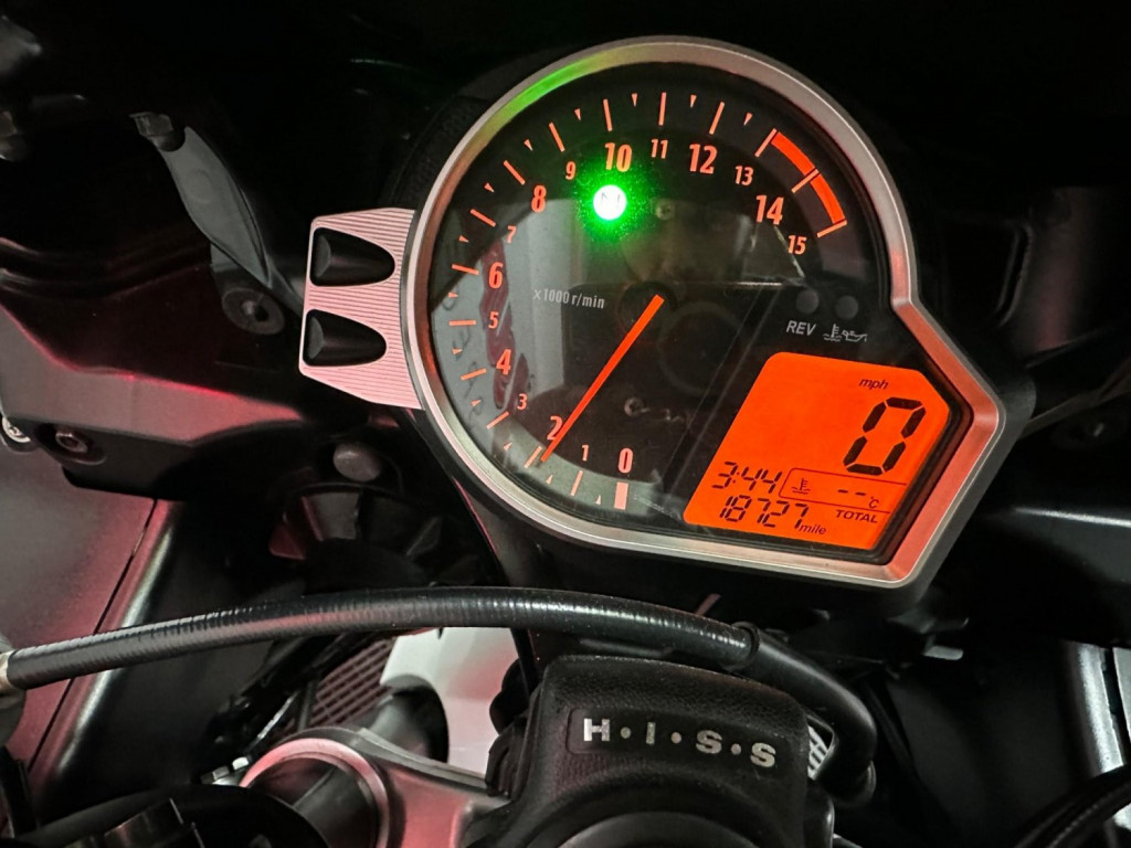 HONDA CBR1000RR Fireblade