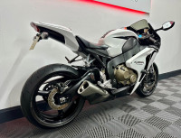 HONDA CBR1000RR Fireblade