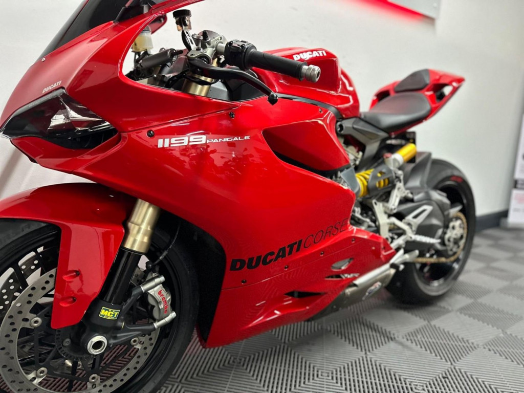 DUCATI 1199 Panigale