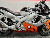 YAMAHA YZF600R