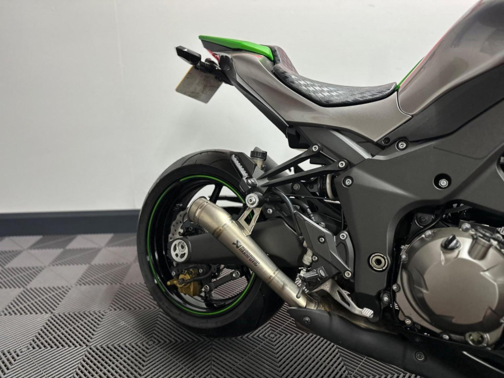 KAWASAKI Z1000