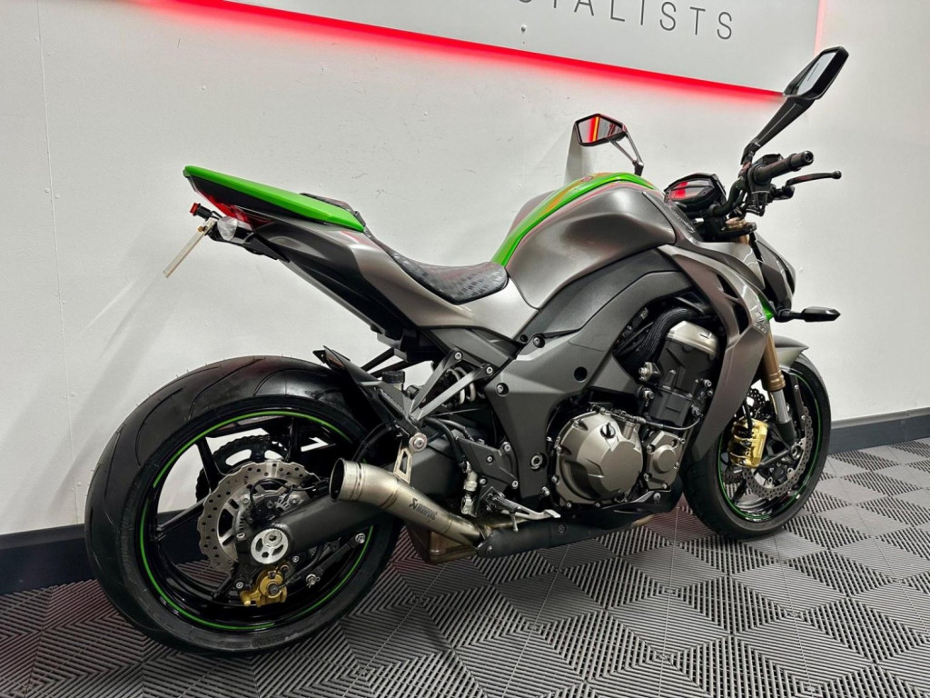 KAWASAKI Z1000