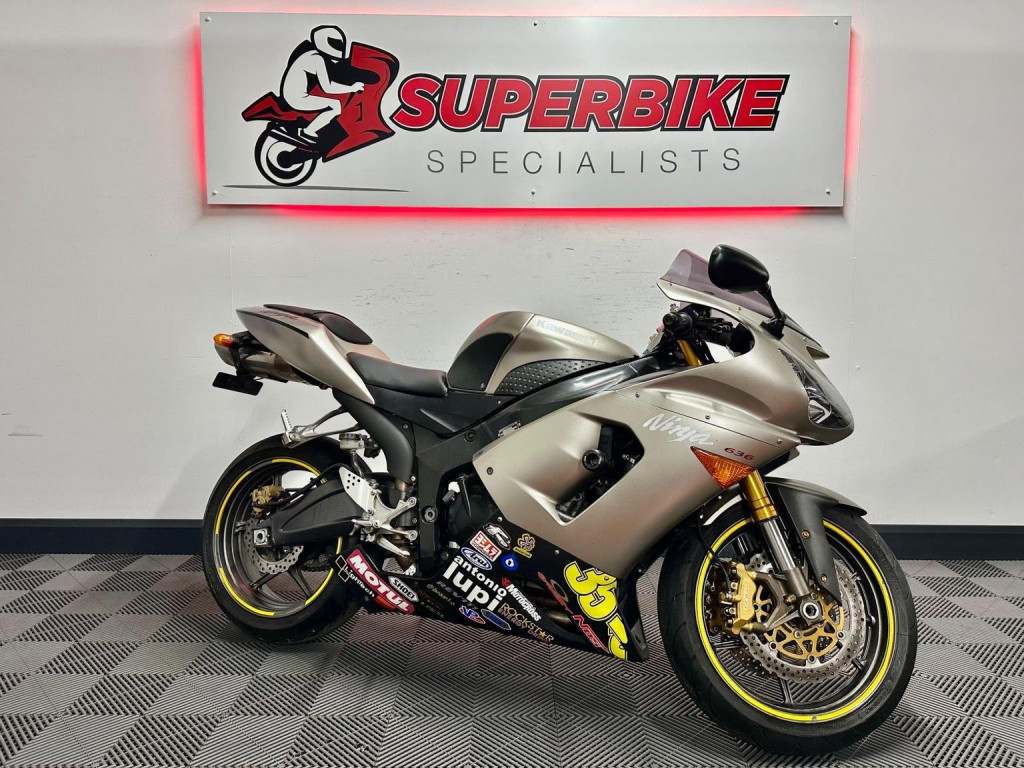 KAWASAKI NINJA ZX-6R