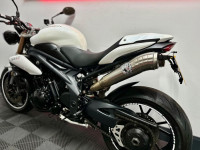 TRIUMPH SPEED TRIPLE 1050