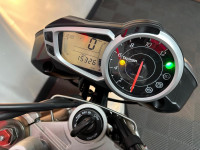 TRIUMPH SPEED TRIPLE 1050