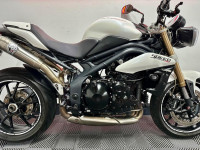 TRIUMPH SPEED TRIPLE 1050