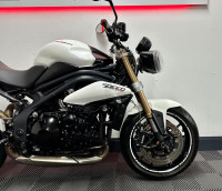 TRIUMPH SPEED TRIPLE 1050