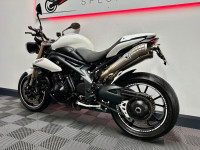 TRIUMPH SPEED TRIPLE 1050