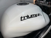 TRIUMPH SPEED TRIPLE 1050