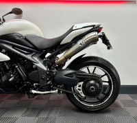 TRIUMPH SPEED TRIPLE 1050