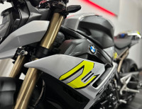 BMW S1000R