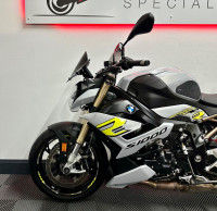 BMW S1000R