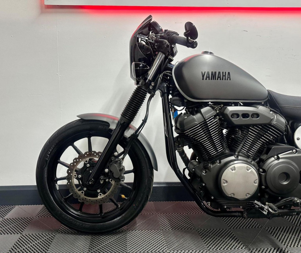 YAMAHA XV950