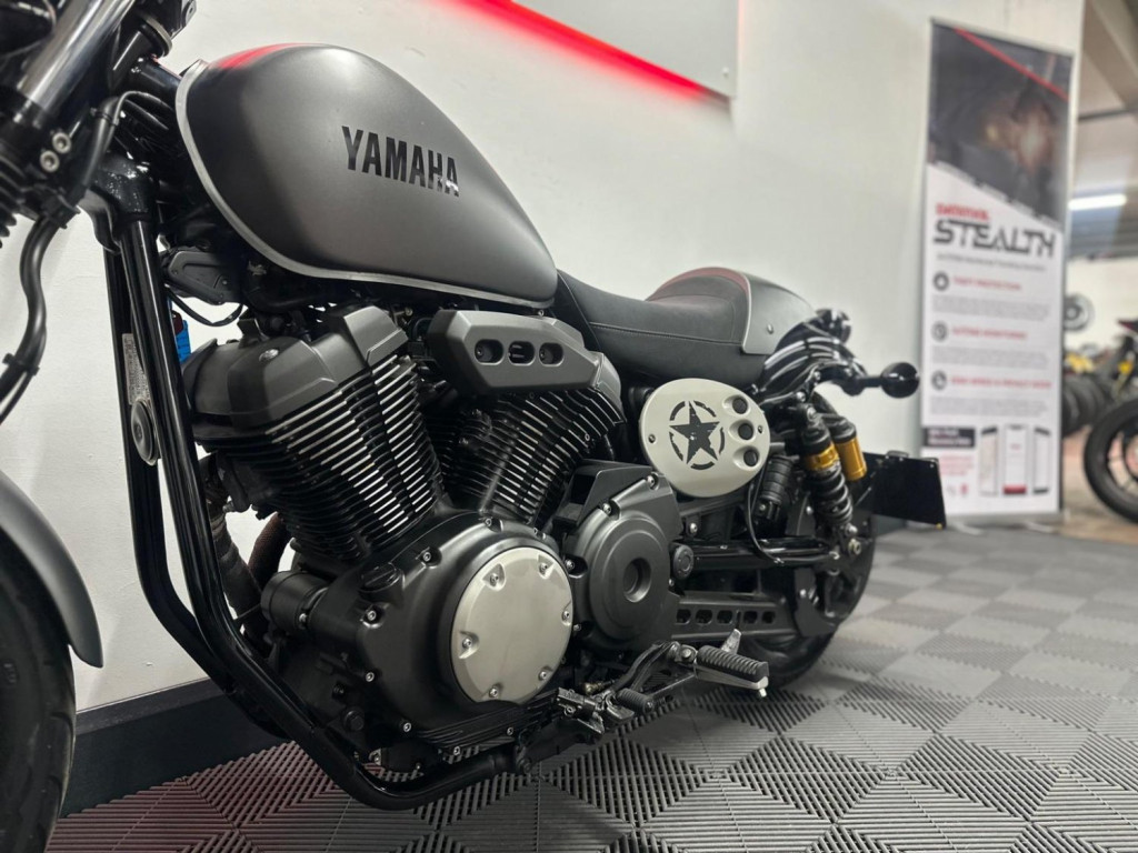 YAMAHA XV950