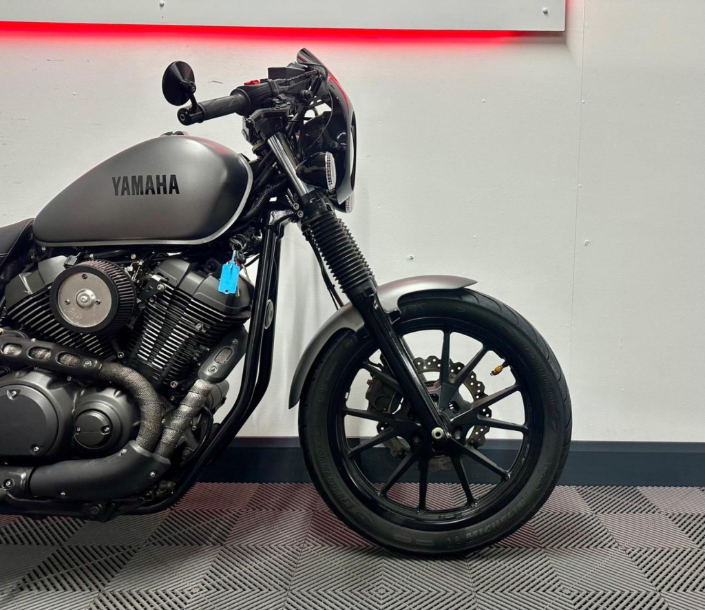 YAMAHA XV950